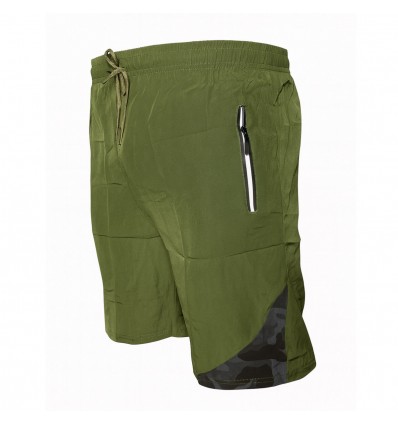Bermuda deportiva con camuflado