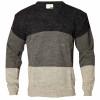 Sweater tricolor escote "V"